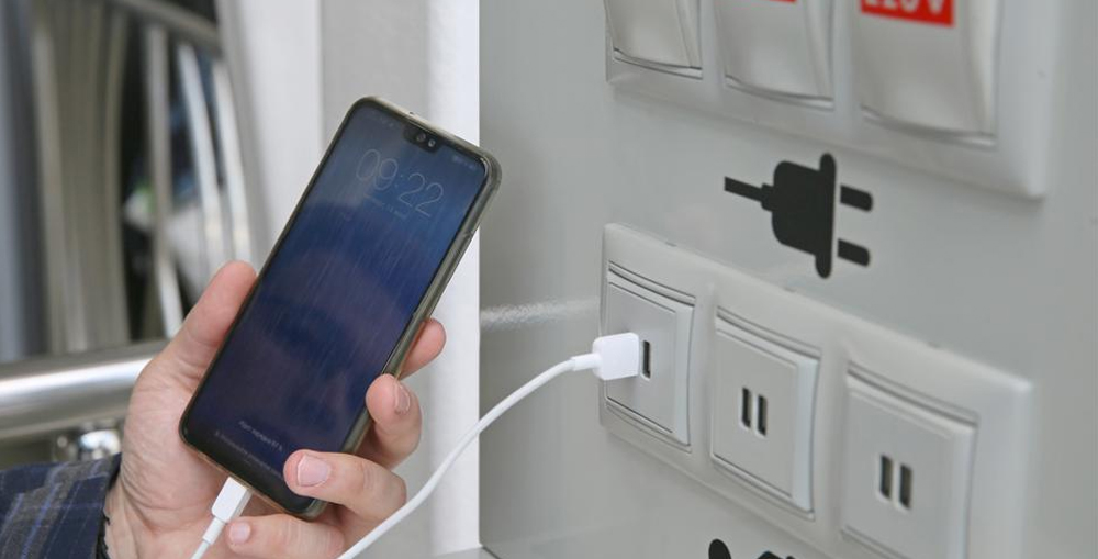 Is Charging My Phone in a Public Mobile Charging Station Harmful?