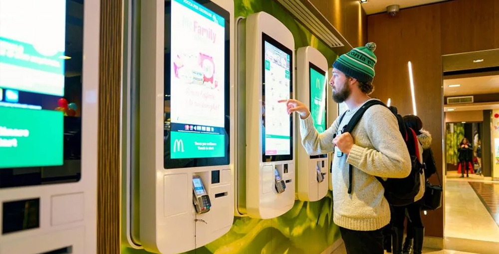 Factors to Consider When Choosing a Self-Service Payment Kiosk